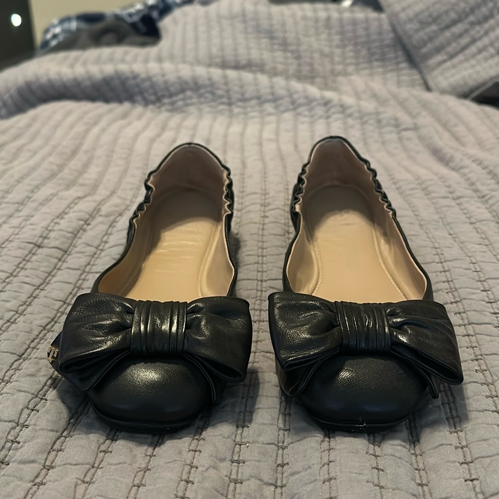 Tory Burch Bow flats size 7.5